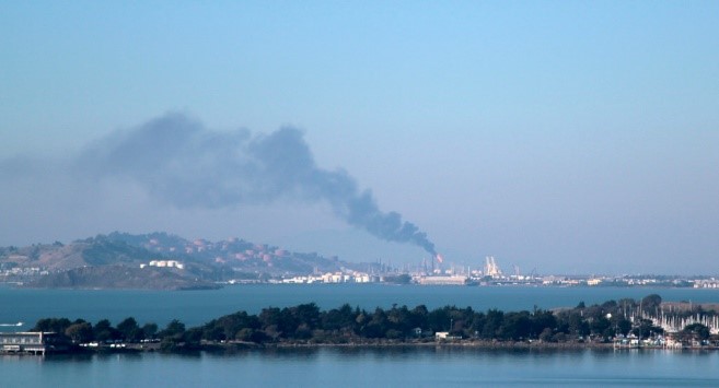 Photo of Richmond refinery.